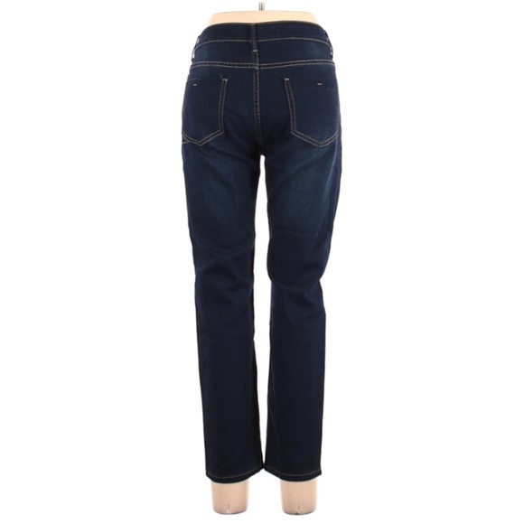 𝅺nwt High-rise straight leg jeans - Picture 2 of 3